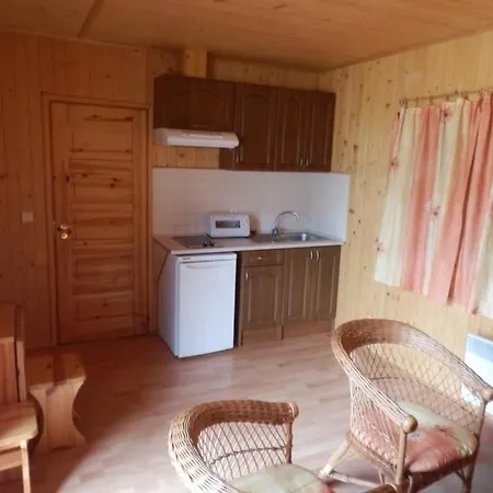 Κάμπινγκ Camping Llucanes *